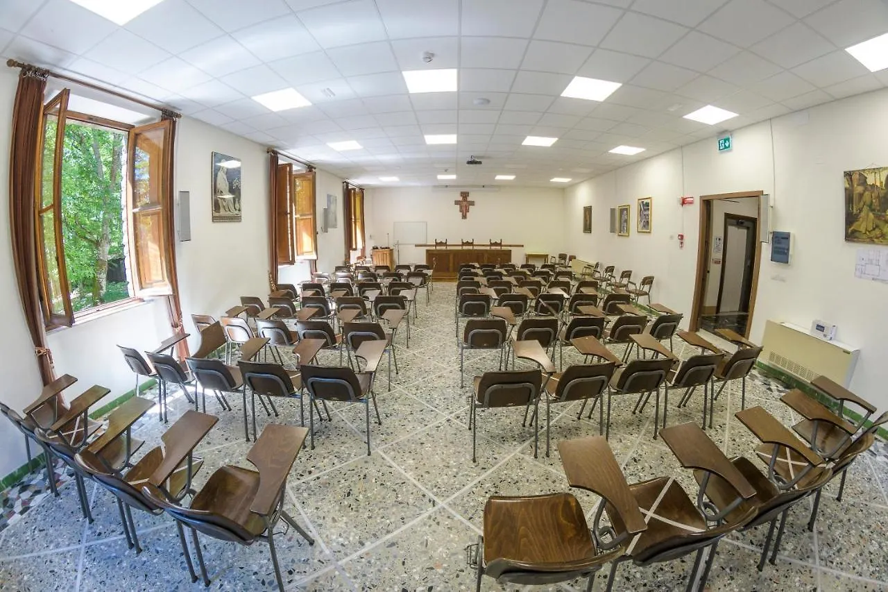Hotel Casa Perferie “Pastor Angelicus” à Verna 0*,