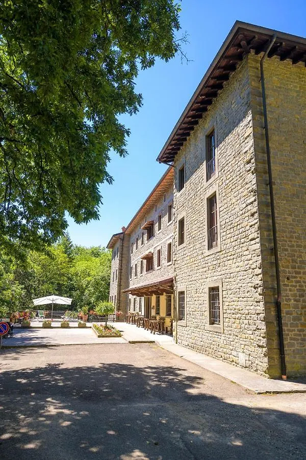 Casa Perferie “Pastor Angelicus” Hotel La Verna Campsite